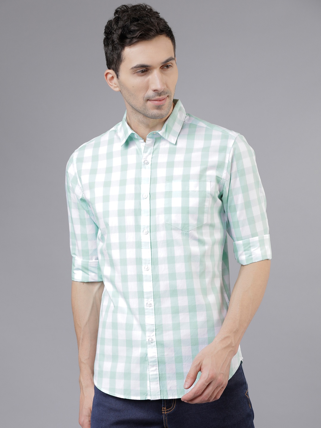 

HIGHLANDER Men Green & White Slim Fit Checked Casual Shirt