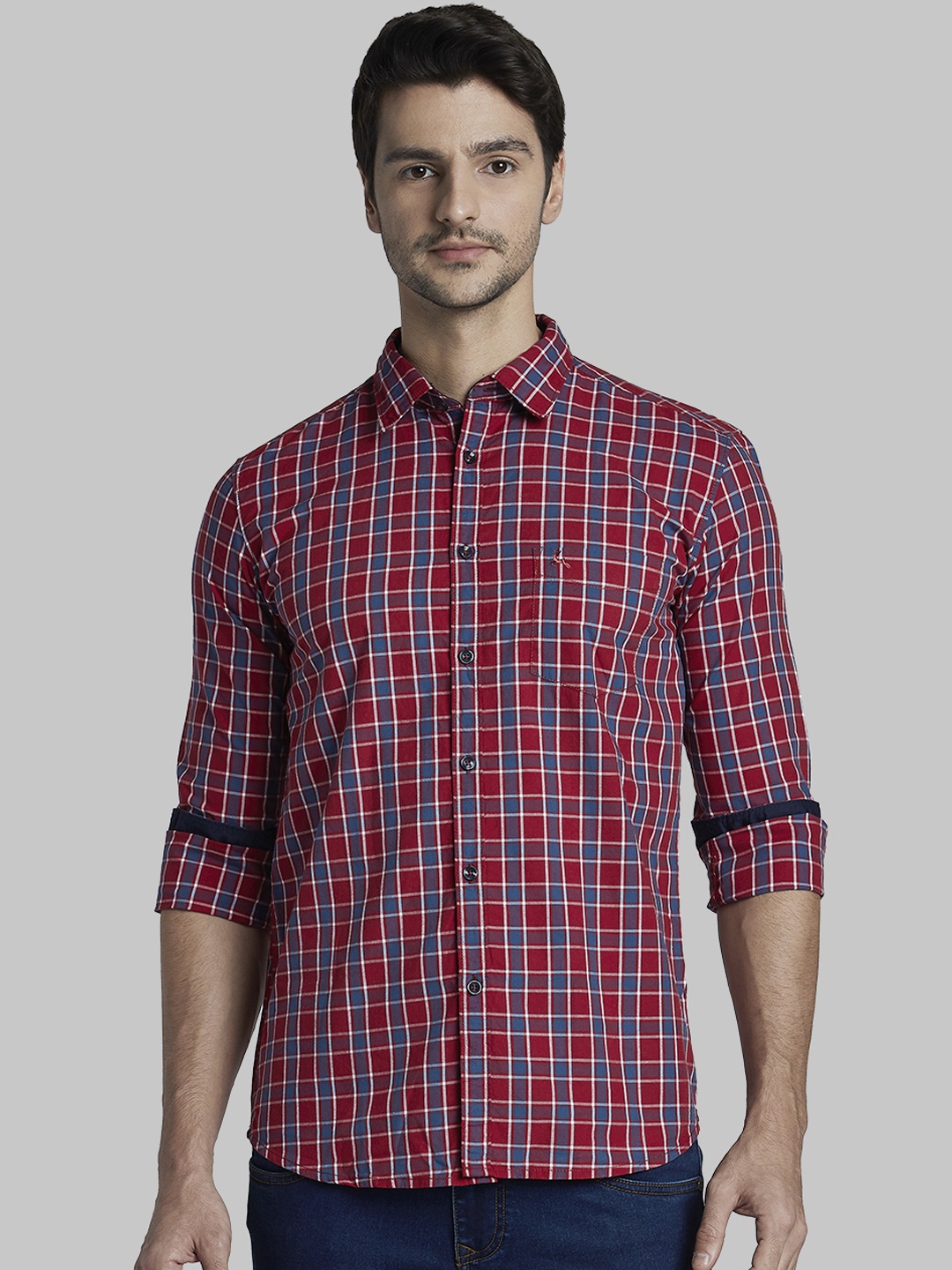 

Parx Men Red & Blue Slim Fit Checked Casual Shirt