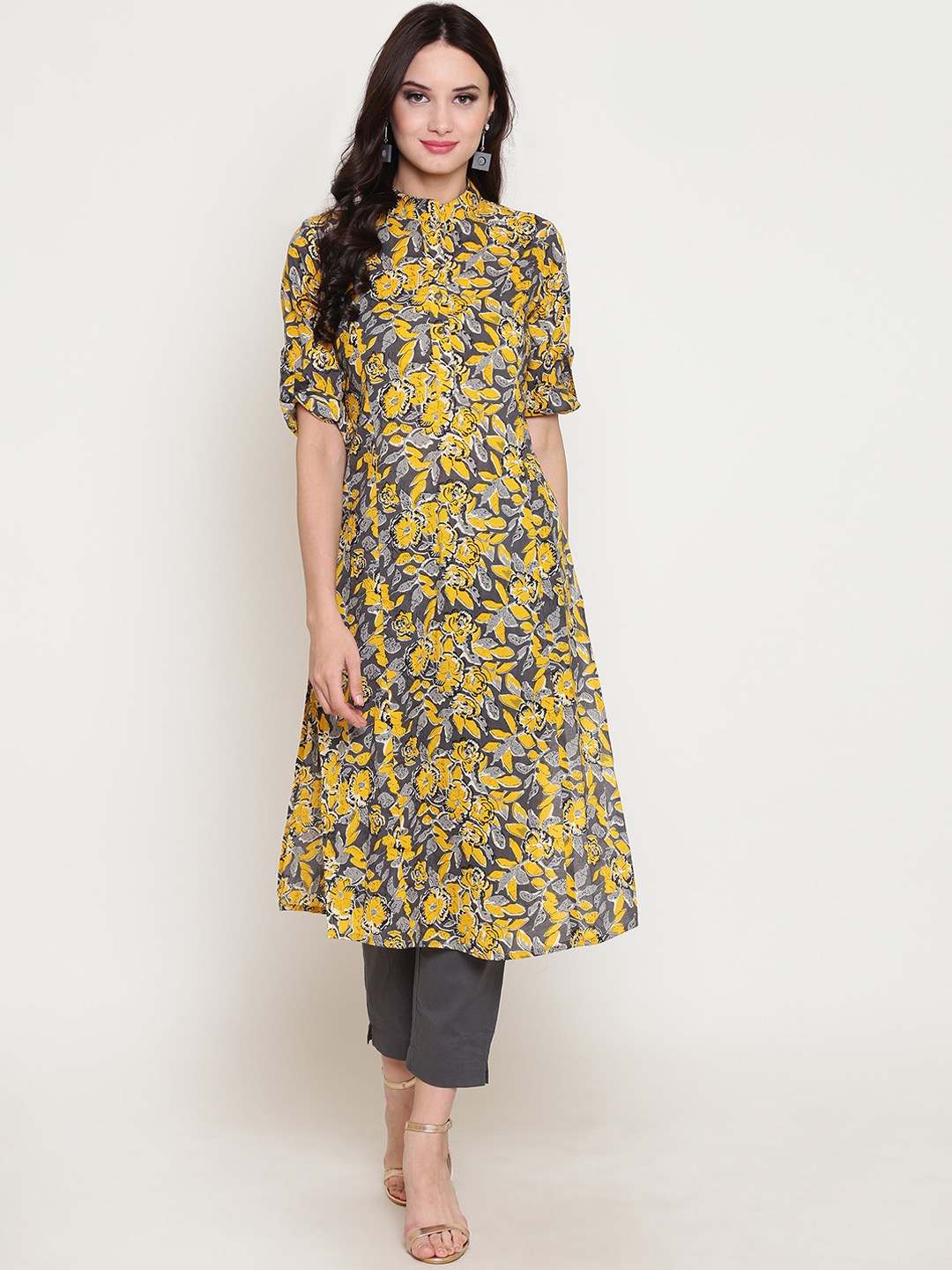 

Sera Women Yellow & Charcoal Grey Printed Kurta with Palazzos