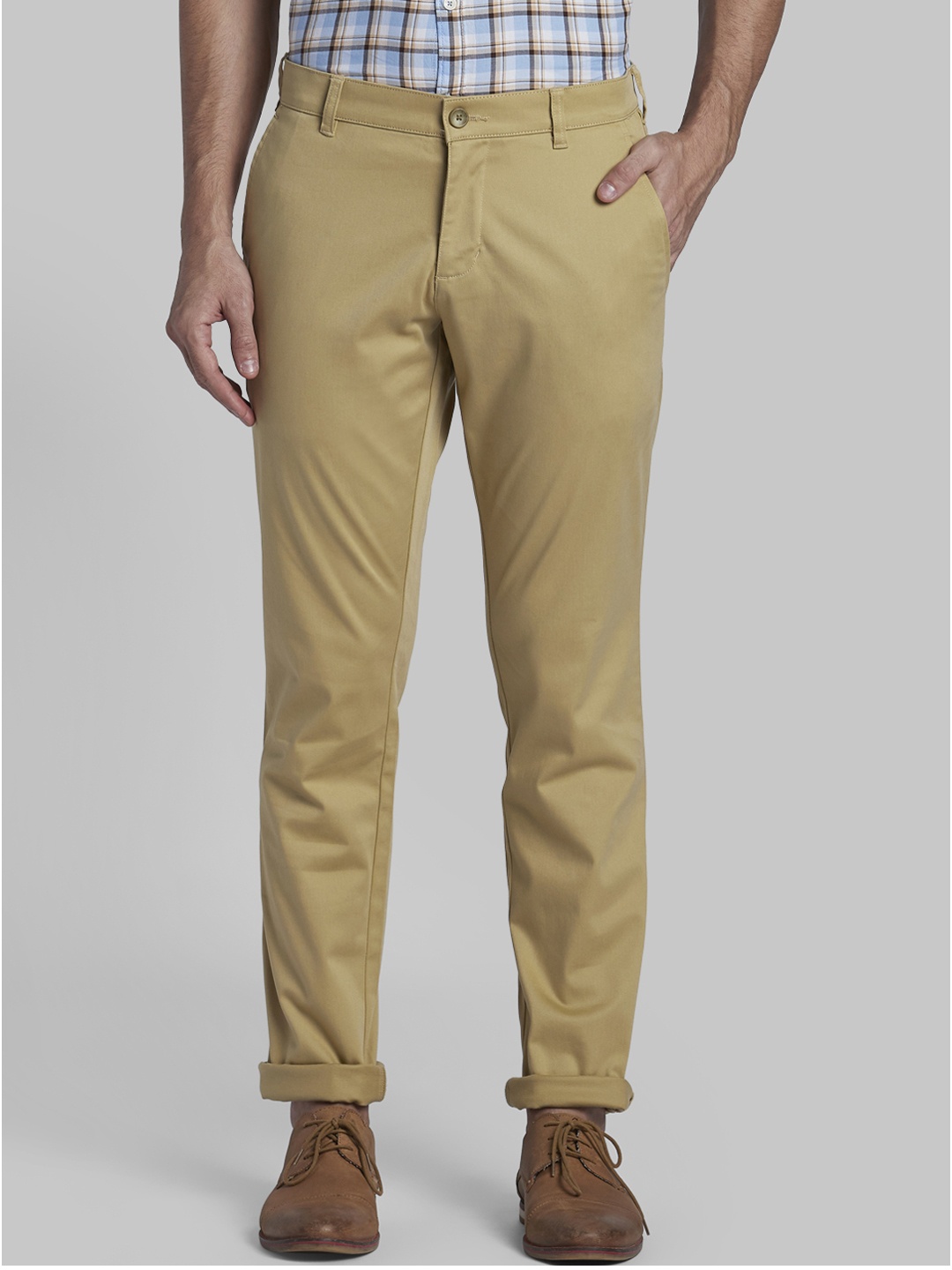 

Parx Men Khaki Tapered Fit Solid Regular Trousers