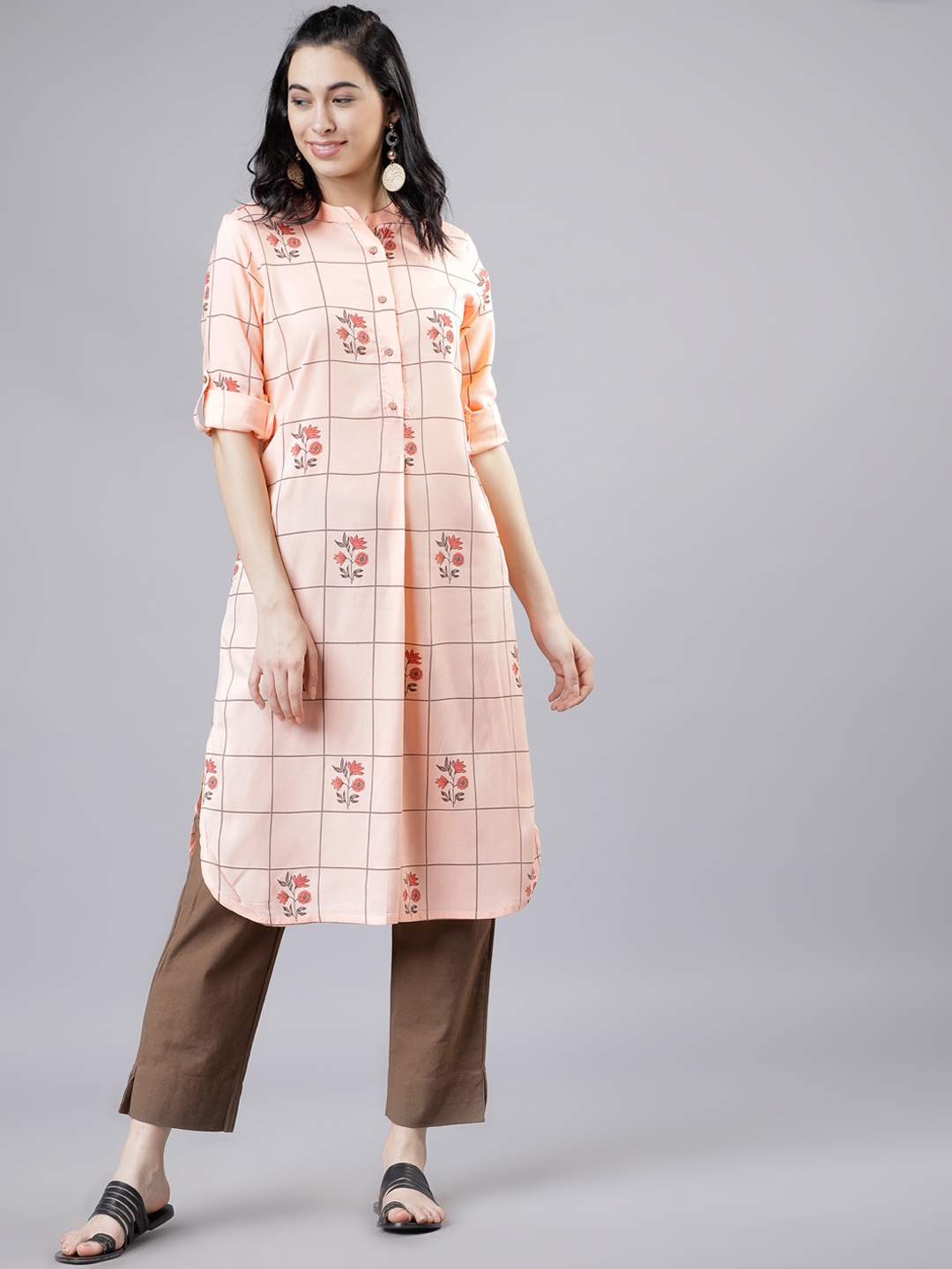 

Vishudh Women Peach-Coloured Printed Straight Kurta