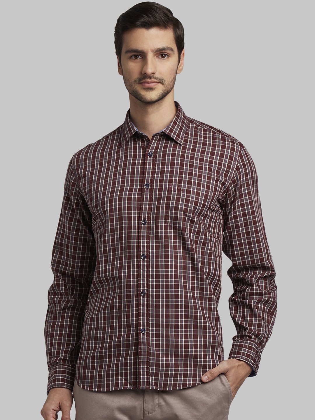 

Parx Men Red Slim Fit Checked Casual Shirt