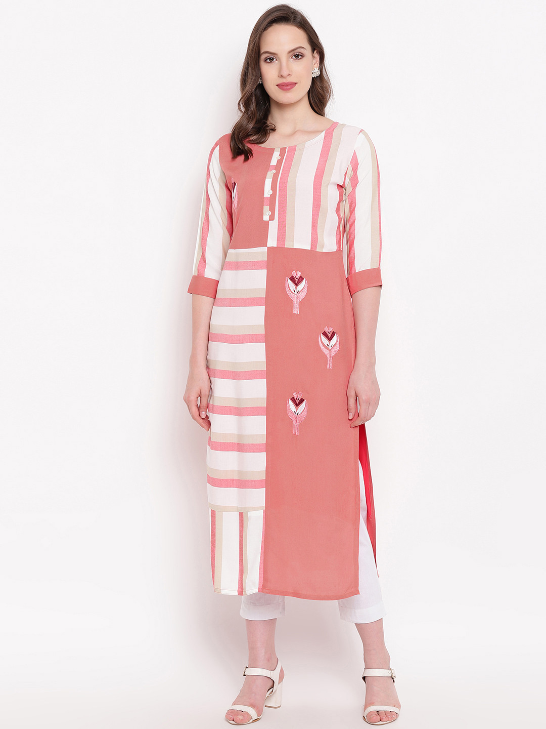 

Kvsfab Women Peach-Coloured & White Colourblocked Straight Kurta