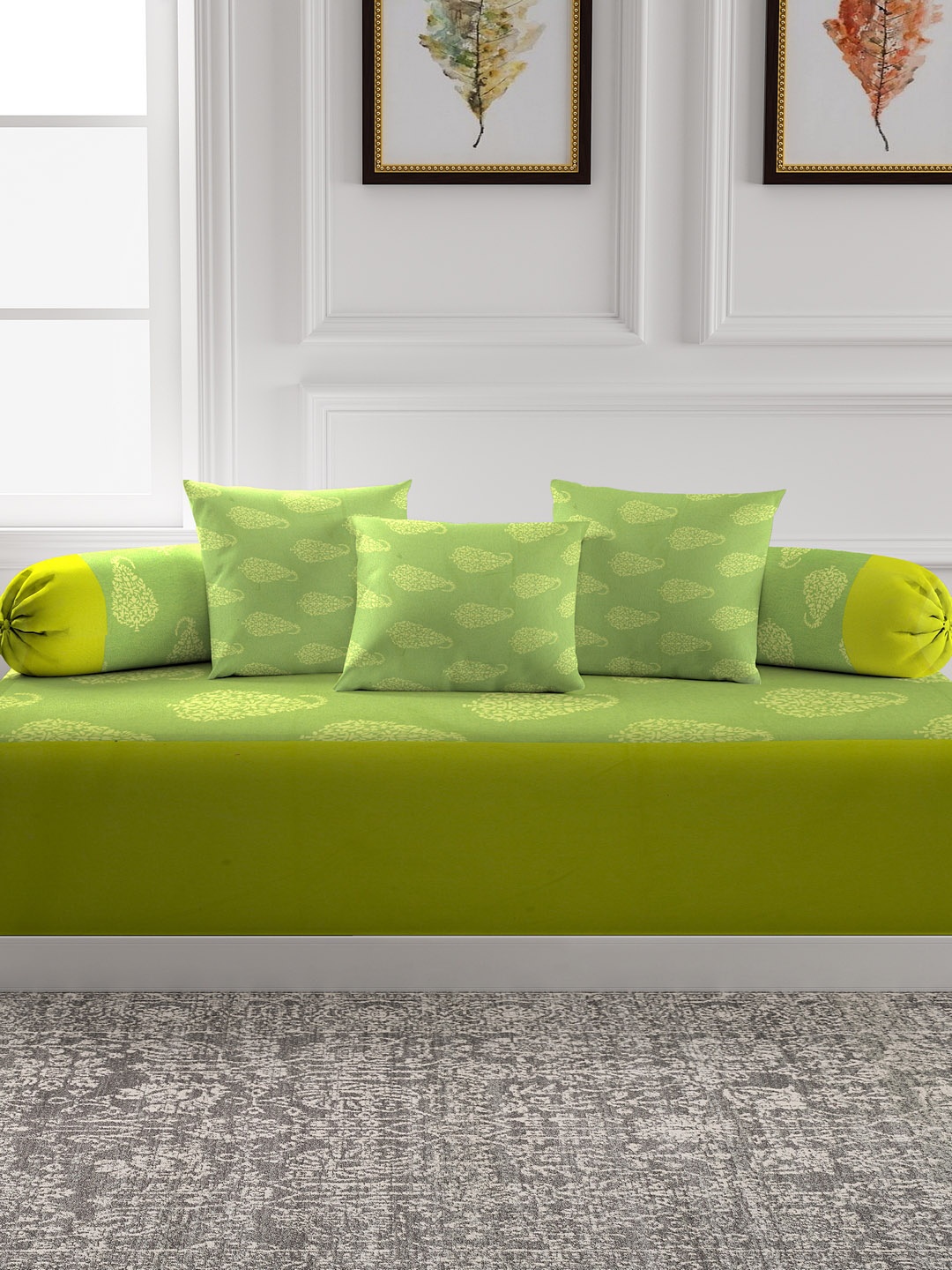 

Soumya Set of 6 Green Printed Diwan Set