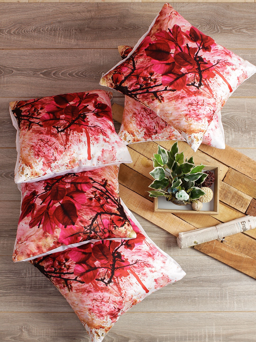 

Soumya Red Set of 5 Floral Square Cushion Covers