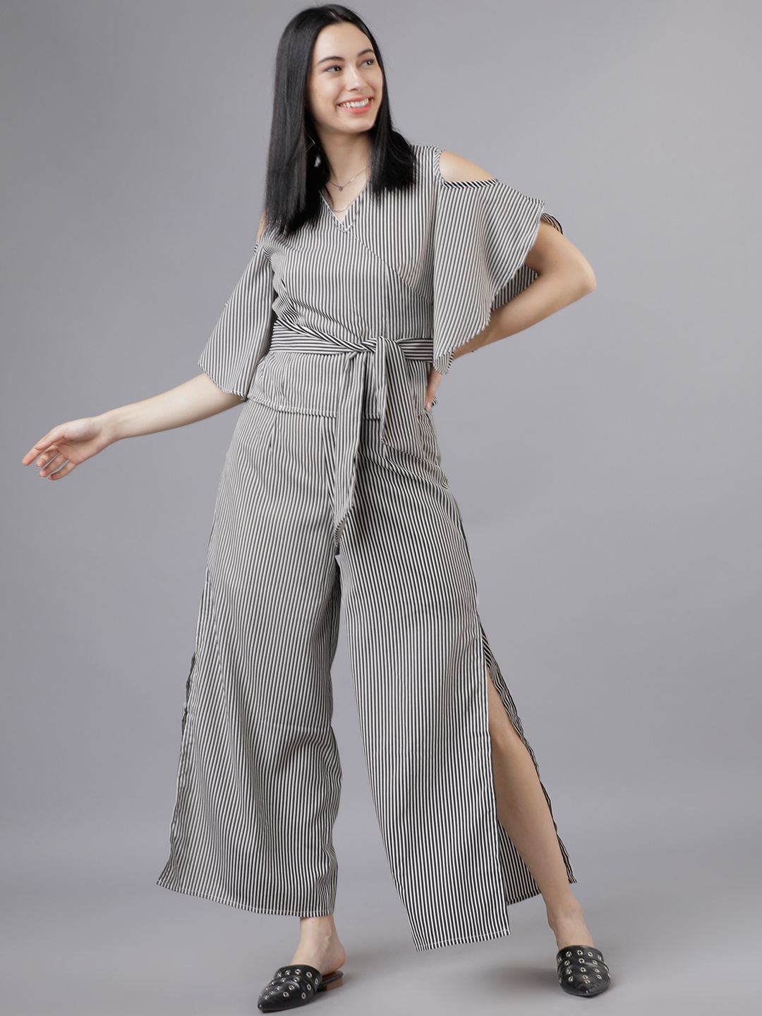 Tokyo Talkies Women Black & White Solid Top with Trousers