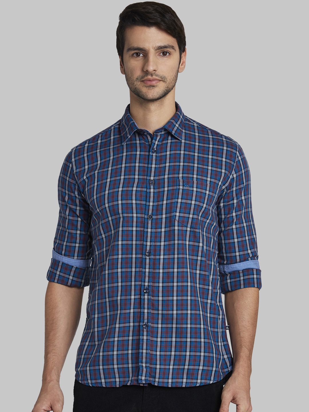 

Parx Men Blue Slim Fit Checked Casual Shirt