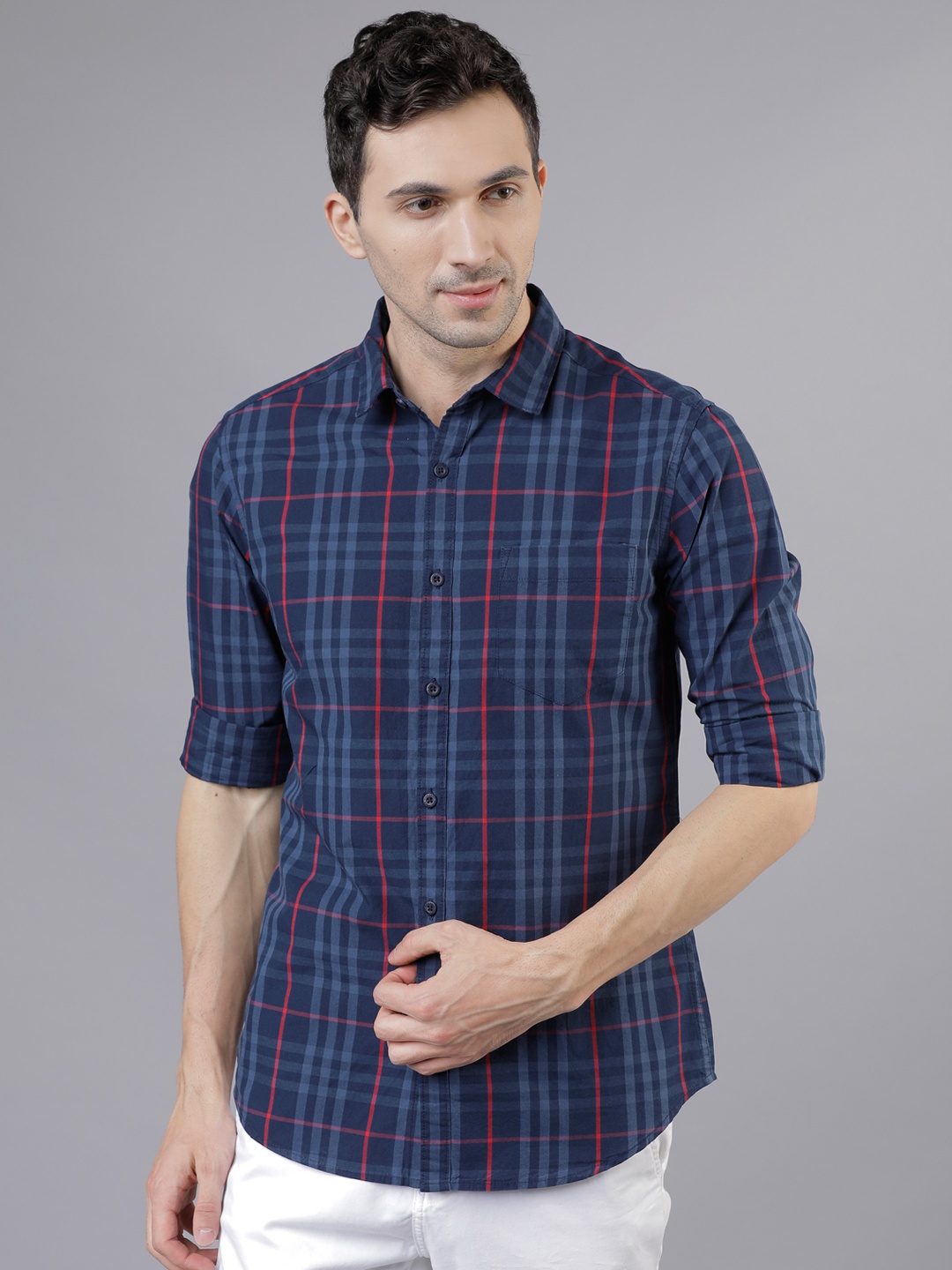 

HIGHLANDER Men Navy Blue & Red Slim Fit Checked Casual Shirt