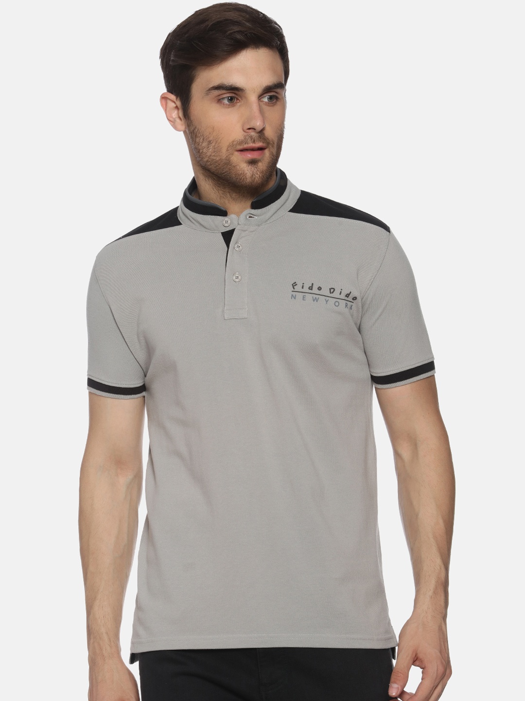 

FIDO DIDO Men Grey Solid Mandarin Collar Pure Cotton T-shirt