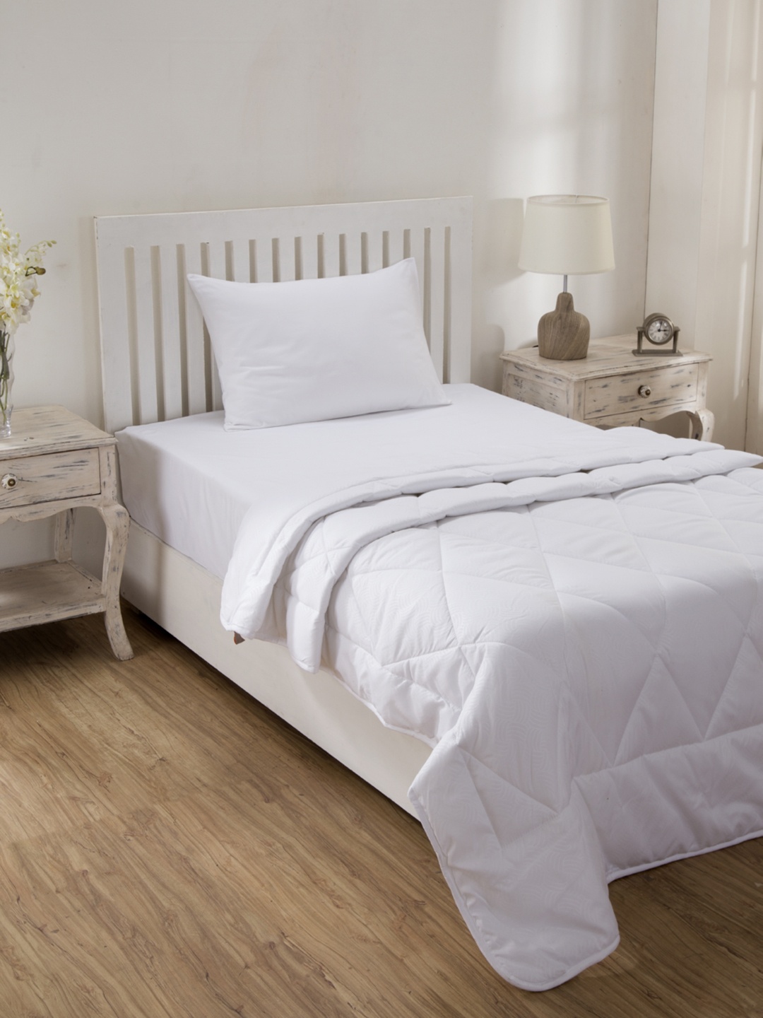 

MASPAR White Printed Single Bed Duvet Cover