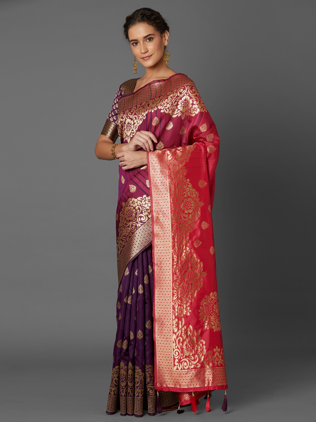 

Mitera Pink & Navy Blue Woven Design Kanjeevaram Saree