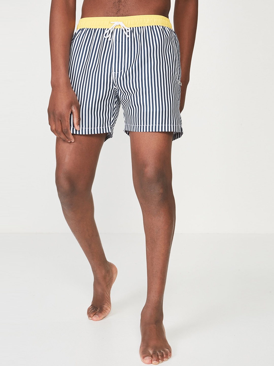 

COTTON ON Men Navy Blue Striped Regular Fit Regular Shorts