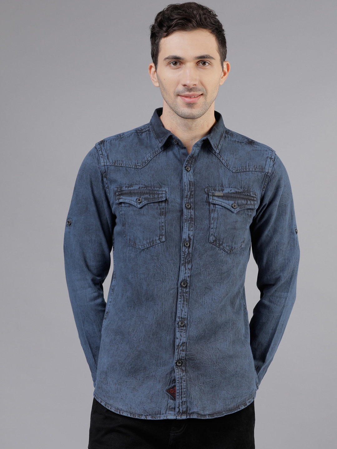 

LOCOMOTIVE Men Navy Blue Slim Fit Faded Casual Shirt