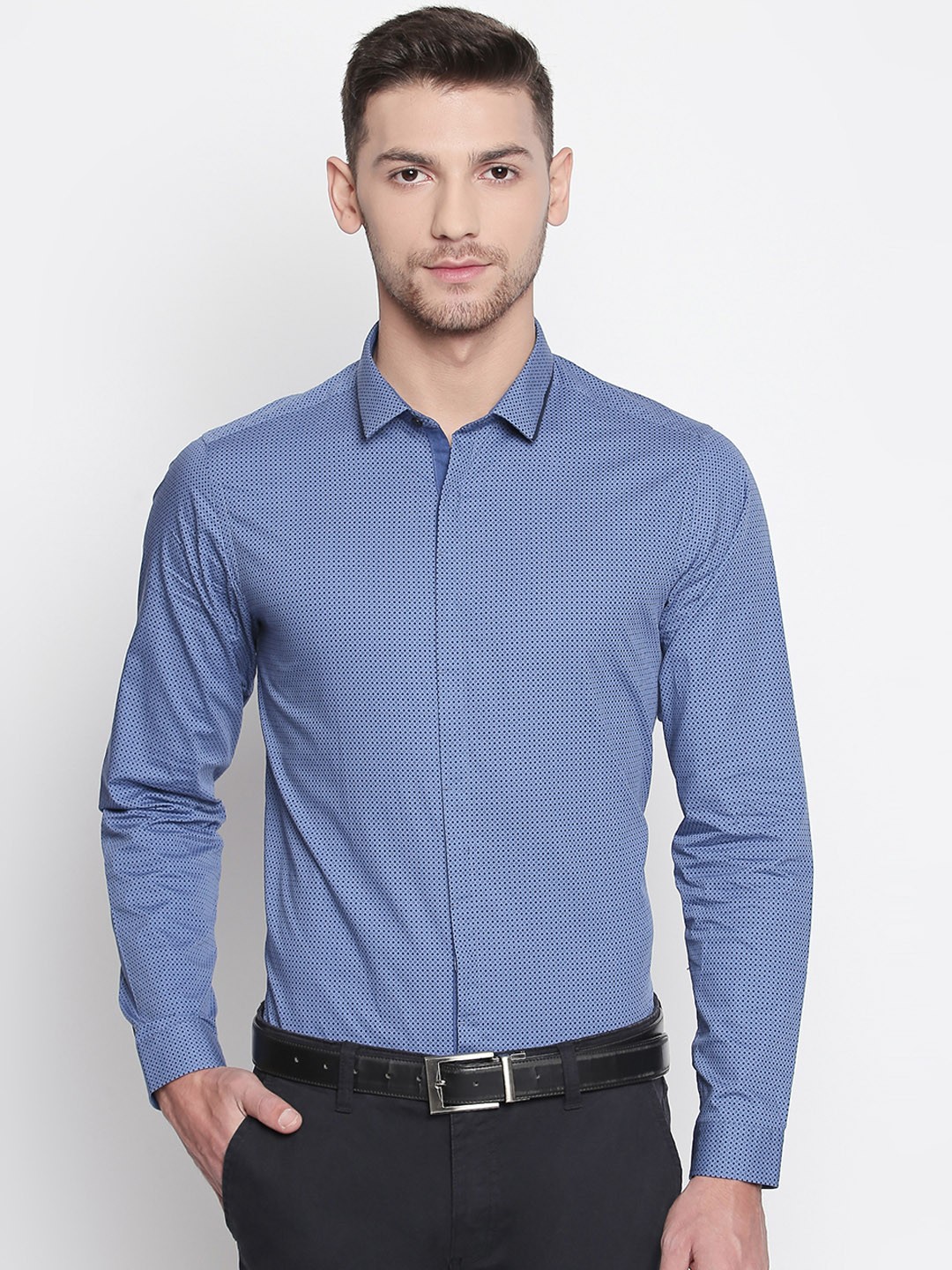 

RICHARD PARKER by Pantaloons Men Blue Slim Fit Printed Formal Shirt