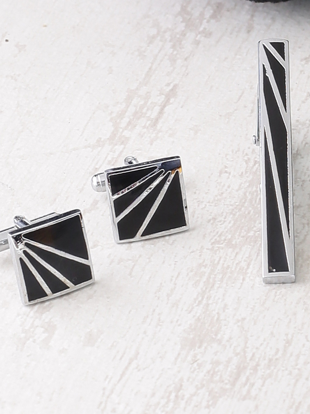 

Dare by Voylla Men Silver-Toned & Black Accessory Gift Set