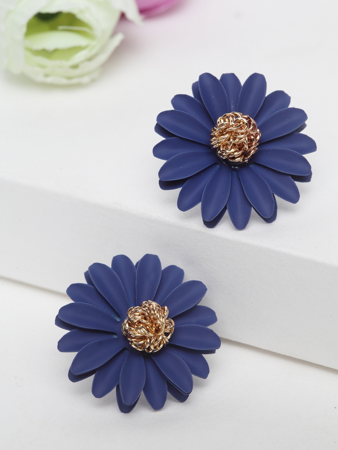 

AVANT-GARDE PARIS Blue Floral Studs