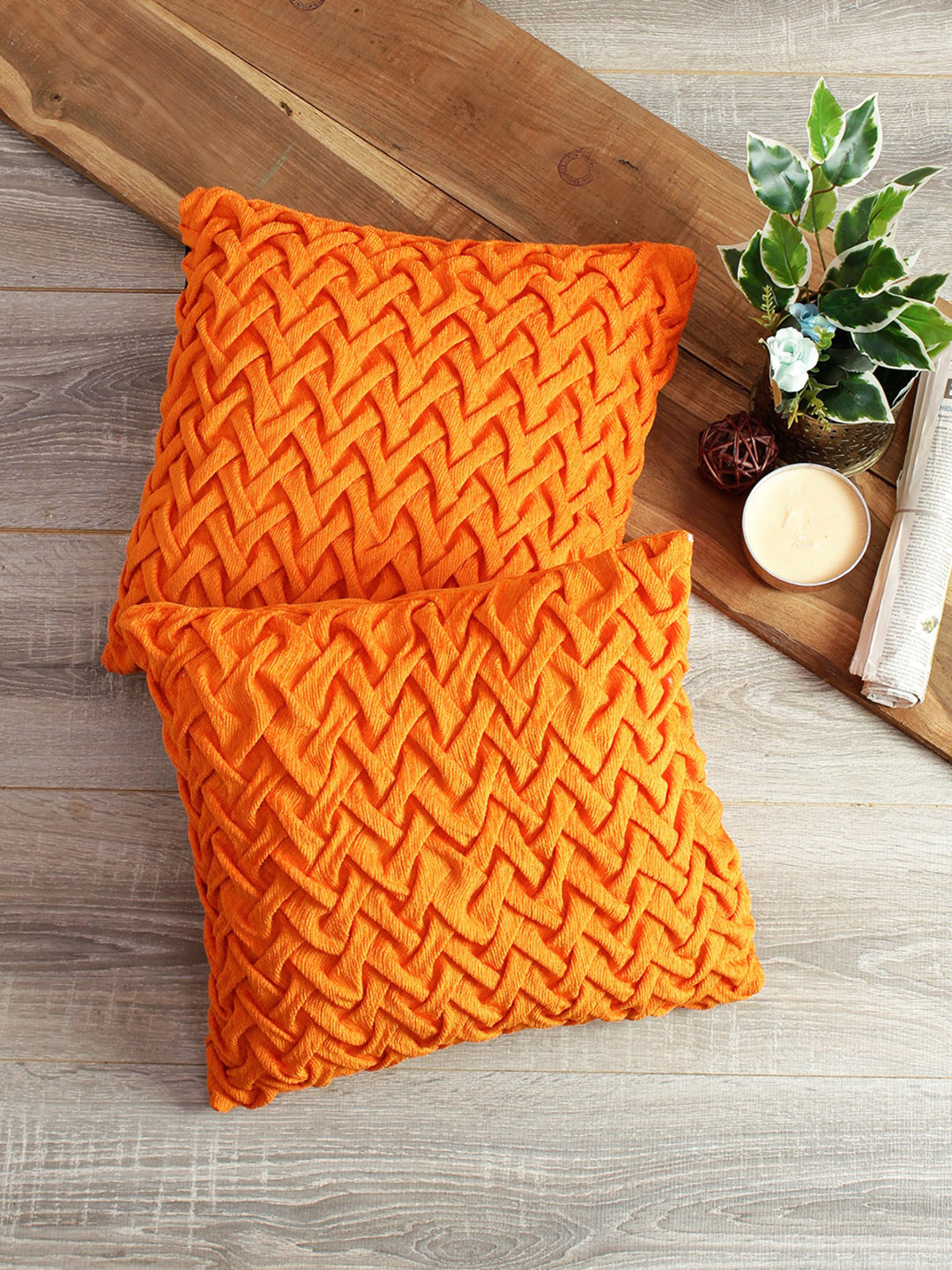 

ROMEE Orange Set of 2 Geometric Square Cushion Covers