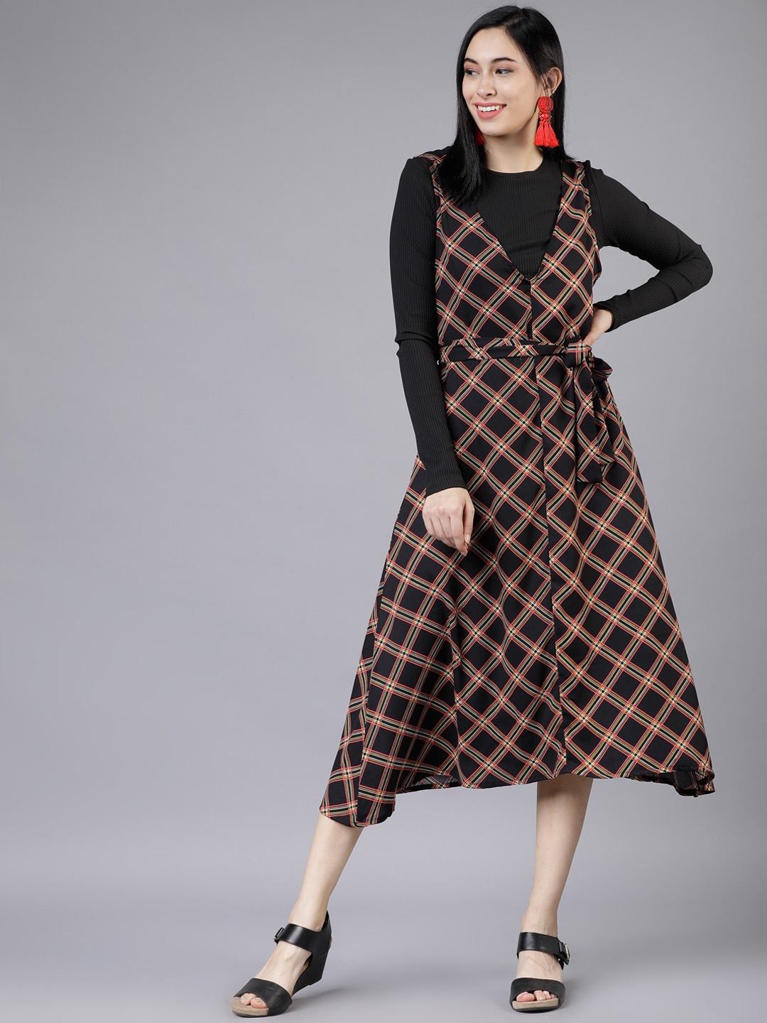 Tokyo Talkies Women Black & Brown Fit and Flare Dress