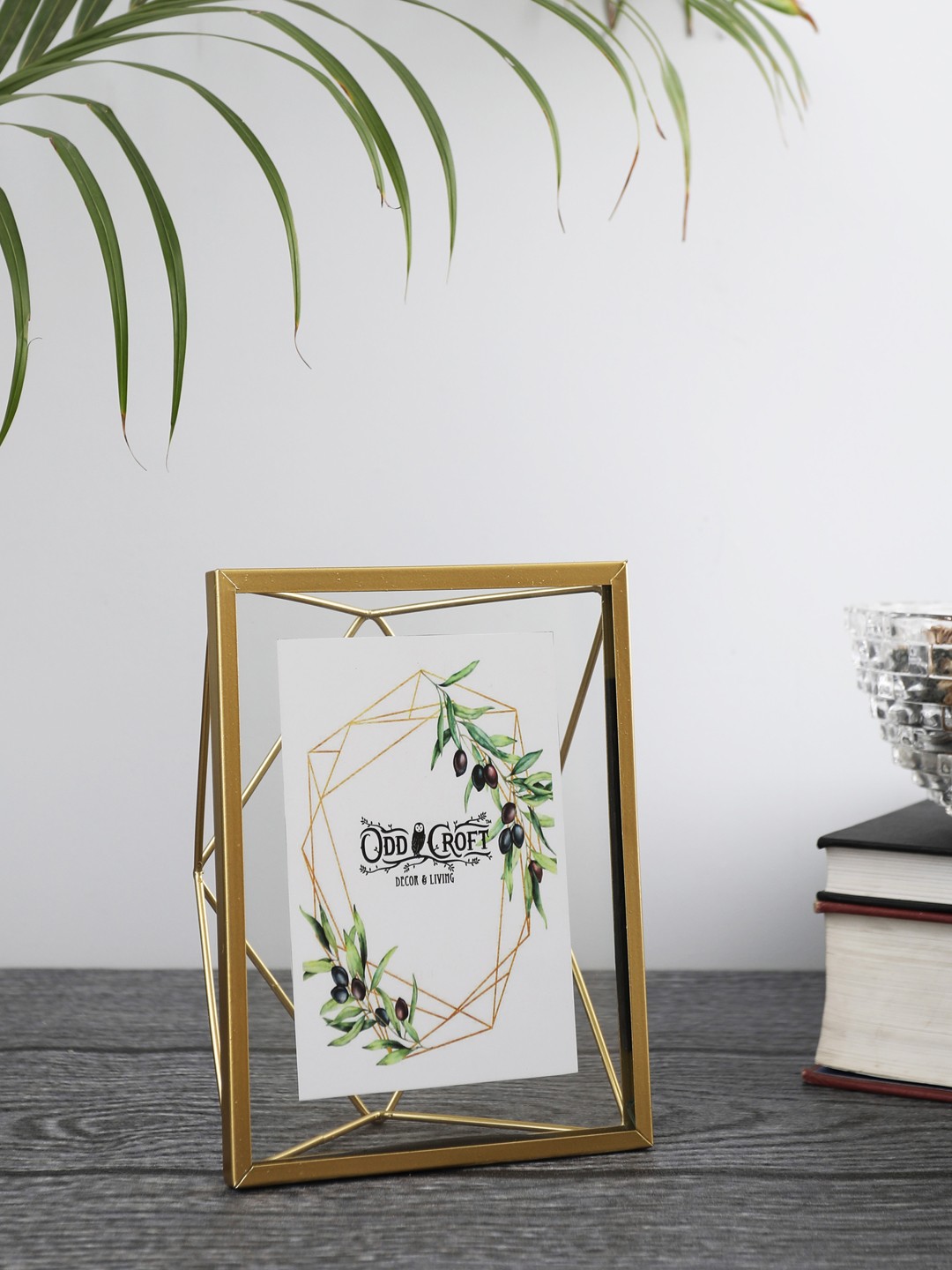 

OddCroft Gold-Toned Rectangular Individual Photo Frame
