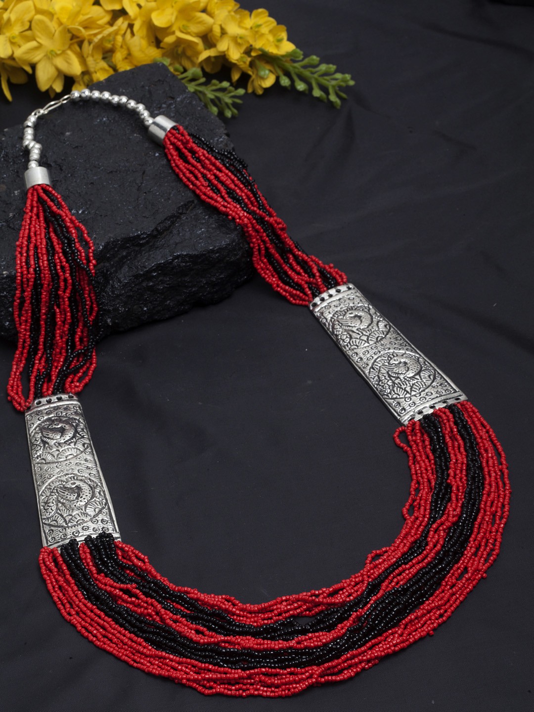 

Moedbuille Red & Black Oxidised German Silver Beaded Necklace with Silver-Plating