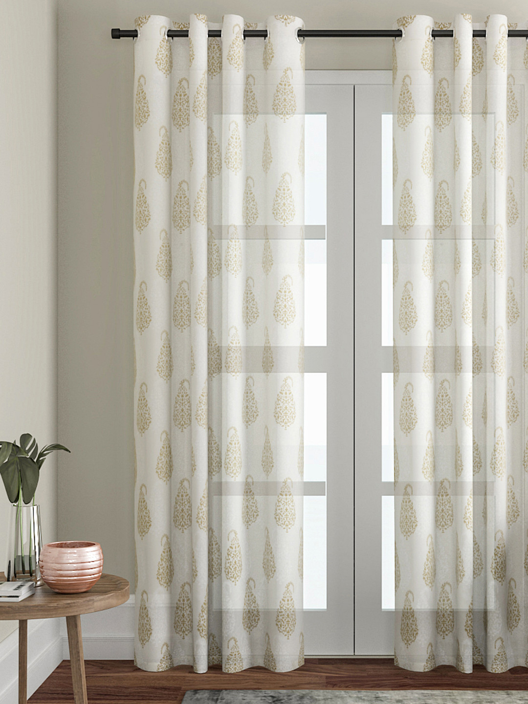 

Soumya White & Beige Single Door Curtain