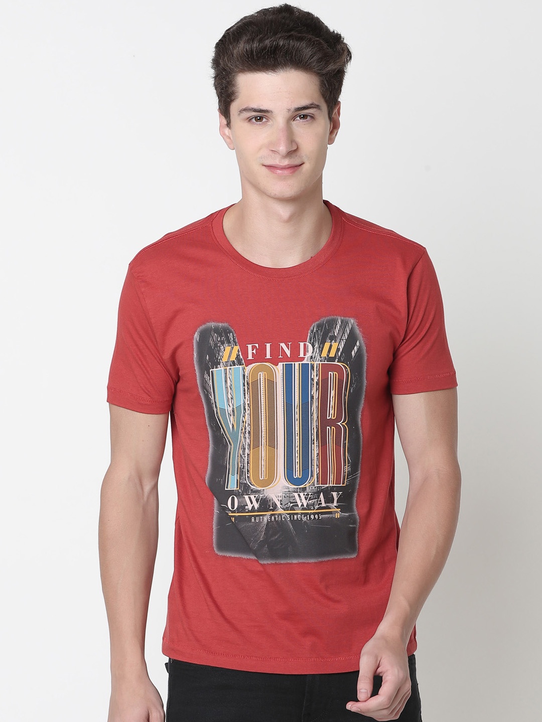 

Newport Men Red Printed Round Neck Pure Cotton T-shirt
