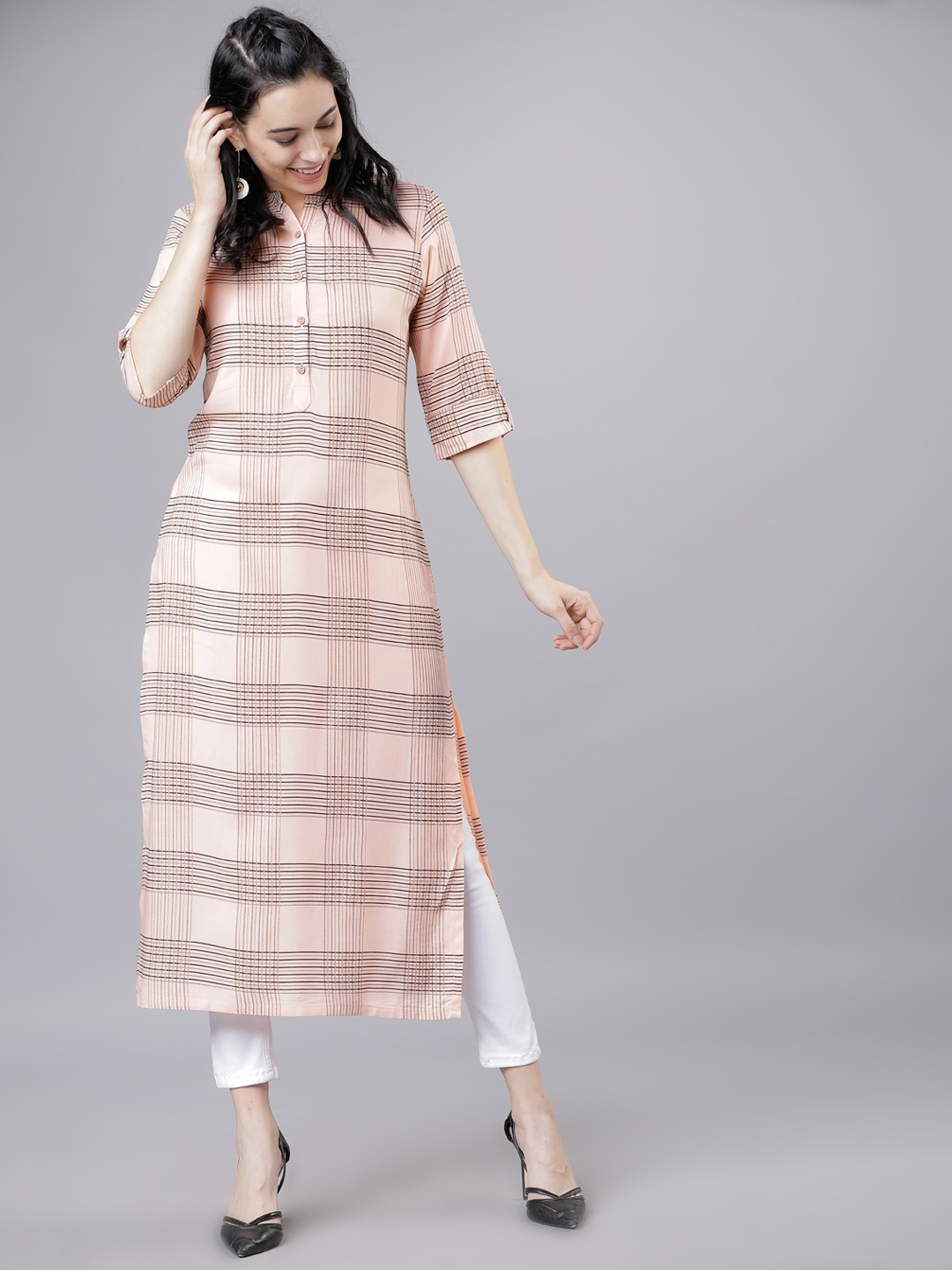 

Vishudh Women Peach-Coloured Checked Straight Kurta