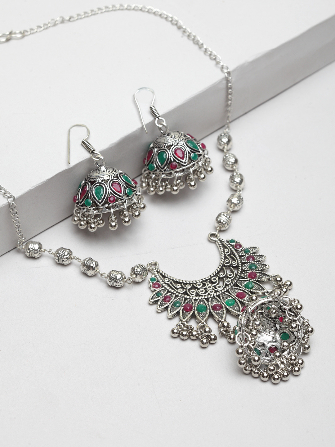

Moedbuille Women Silver-Plated & Red Handcrafted Jewellery Set