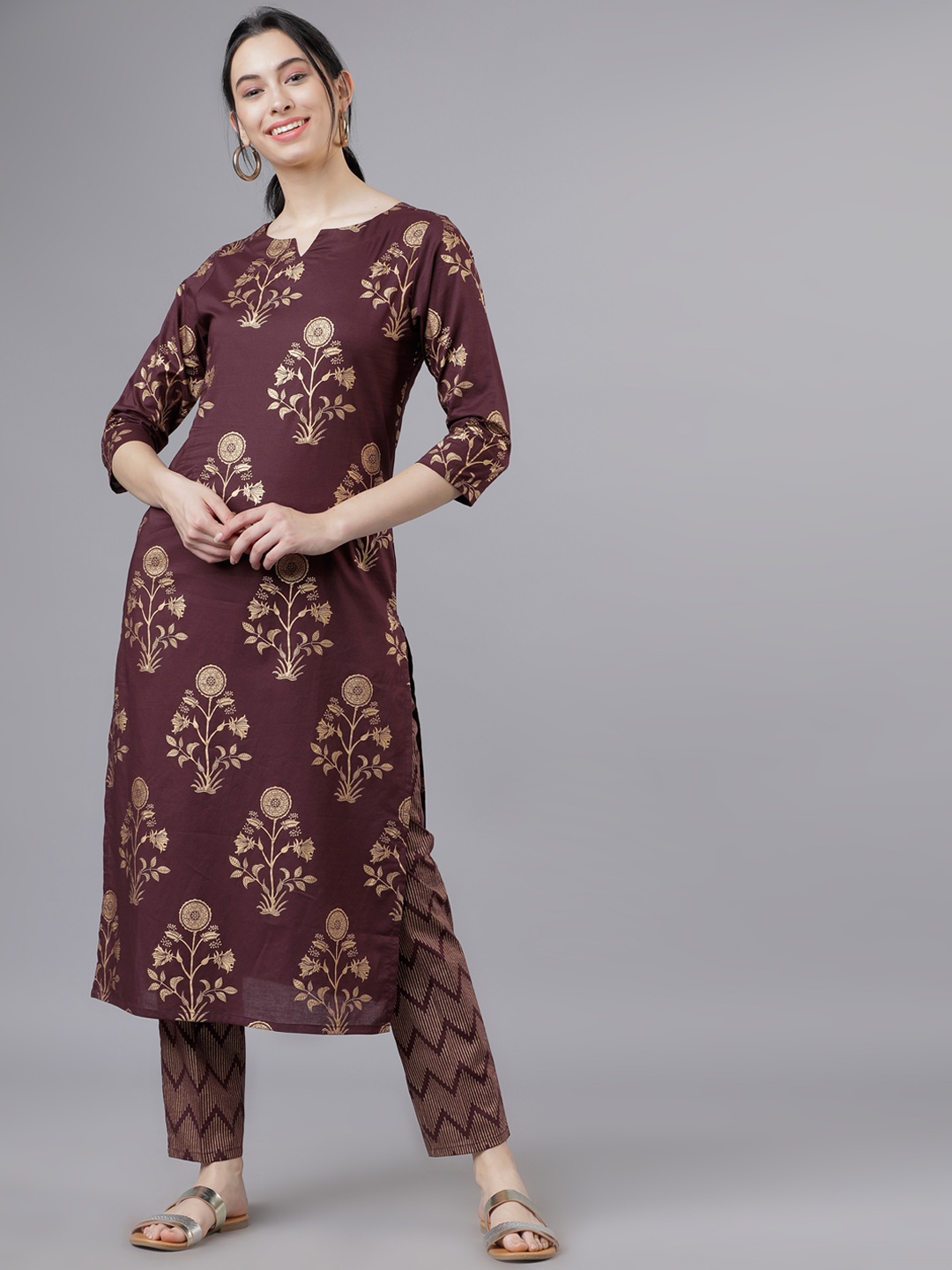 

Vishudh Women Maroon Ethnic Motifs Printed Regular Pure Cotton Kurta with Trousers