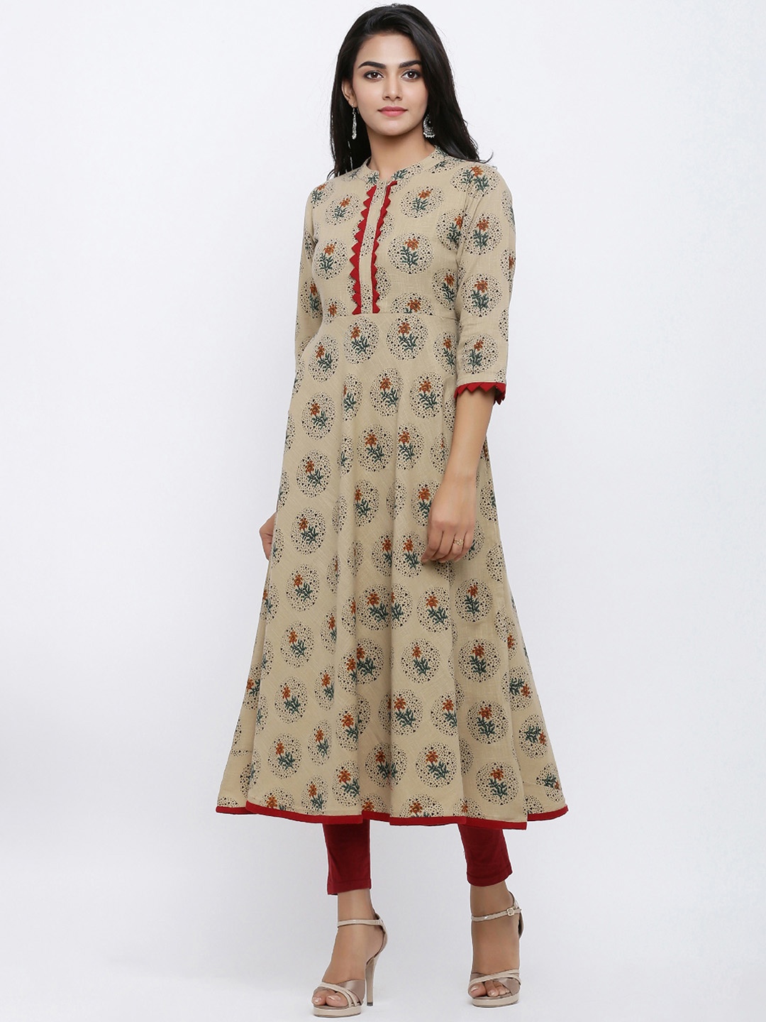 

YASH GALLERY Women Beige & Maroon Printed A-Line Kurta