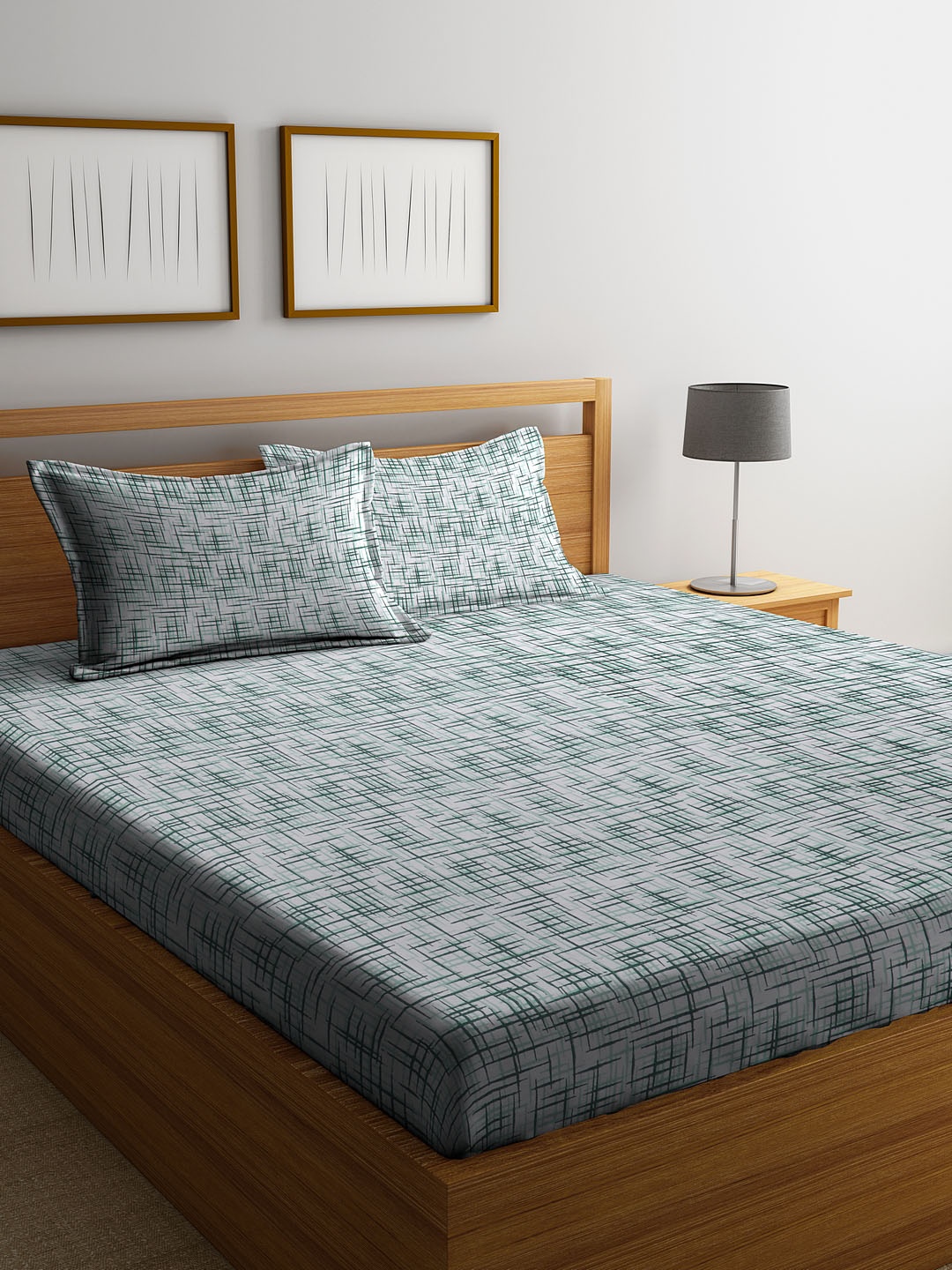 Cortina Green Abstract 120 TC Cotton 1 Queen Bedsheet with 2 Pillow Covers