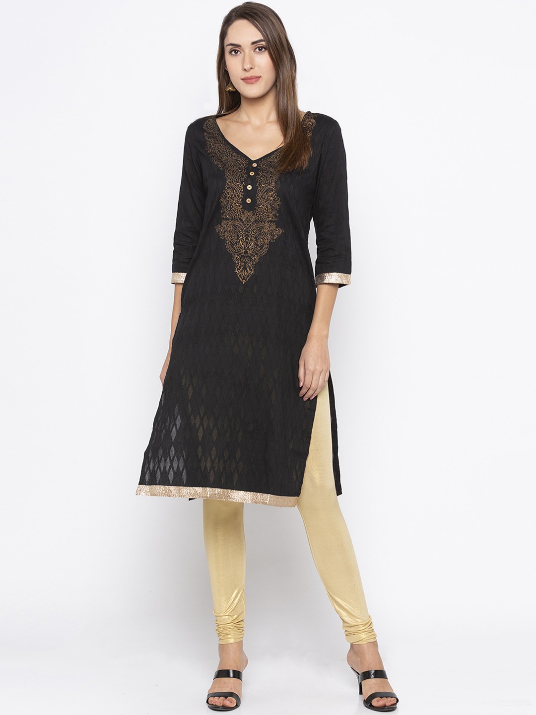 

Globus Women Black Solid Straight Kurta