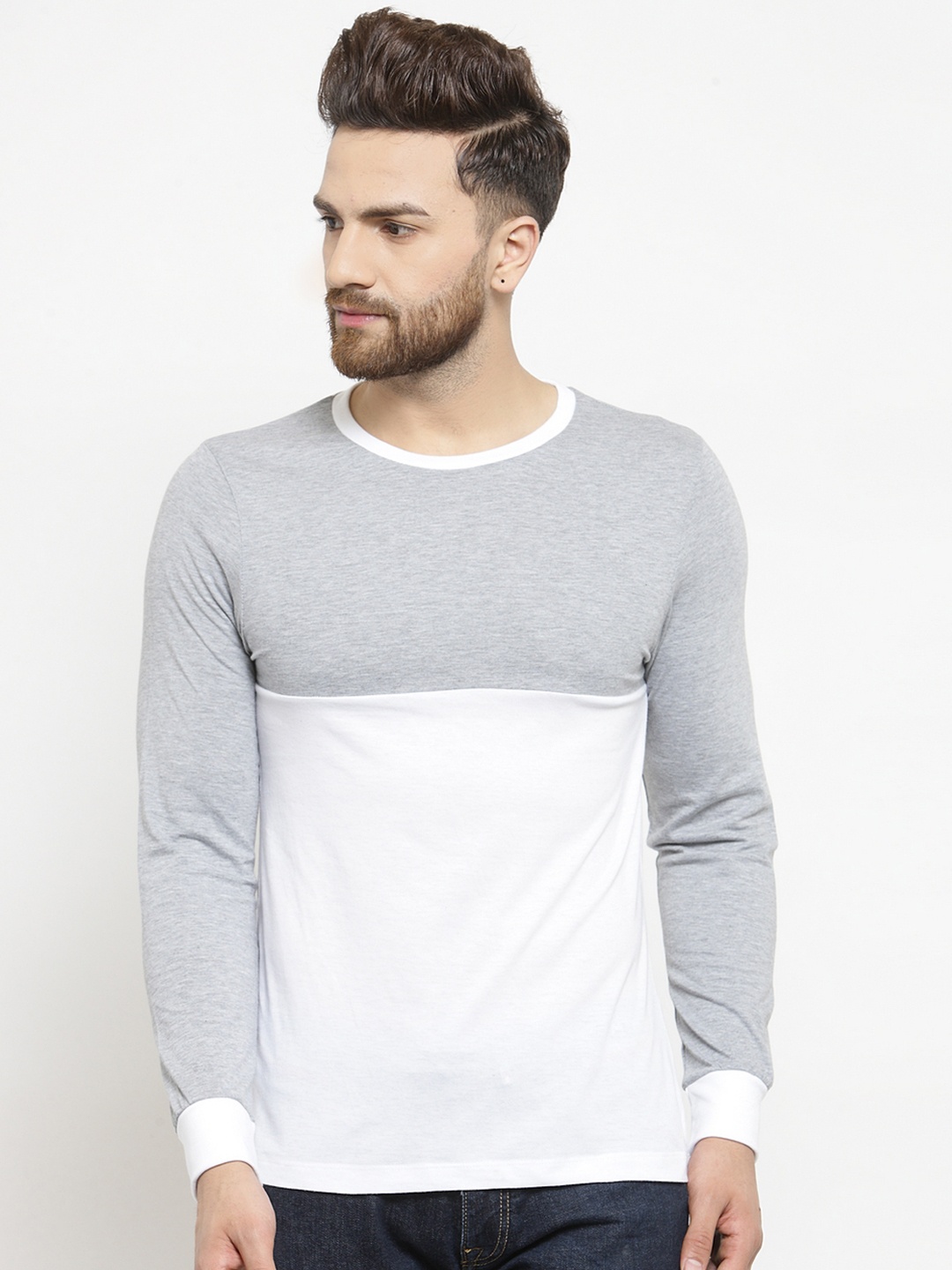 Kalt Men Grey & White Colourblocked Round Neck T-shirt