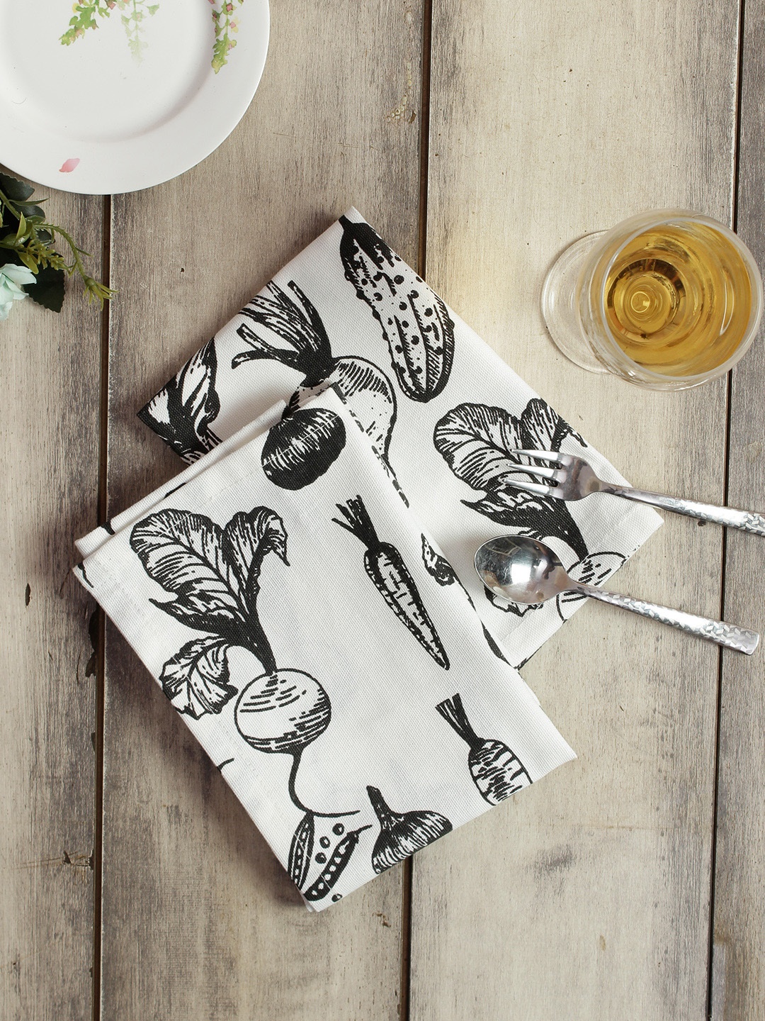 

Soumya Set of 6 Pure Cotton Printed Table Napkins, White