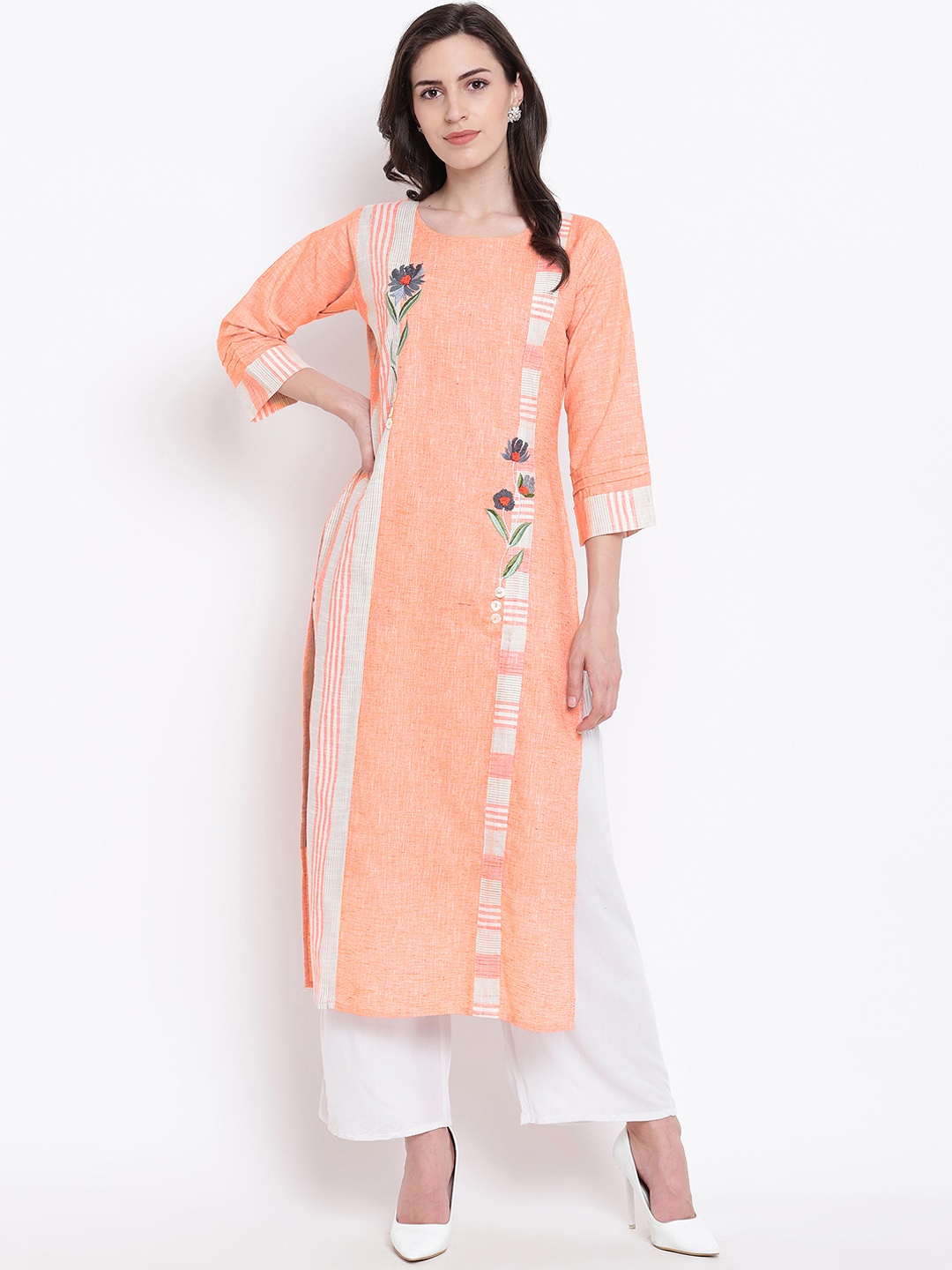

Kvsfab Women Peach-Coloured Embroidered Straight Kurta