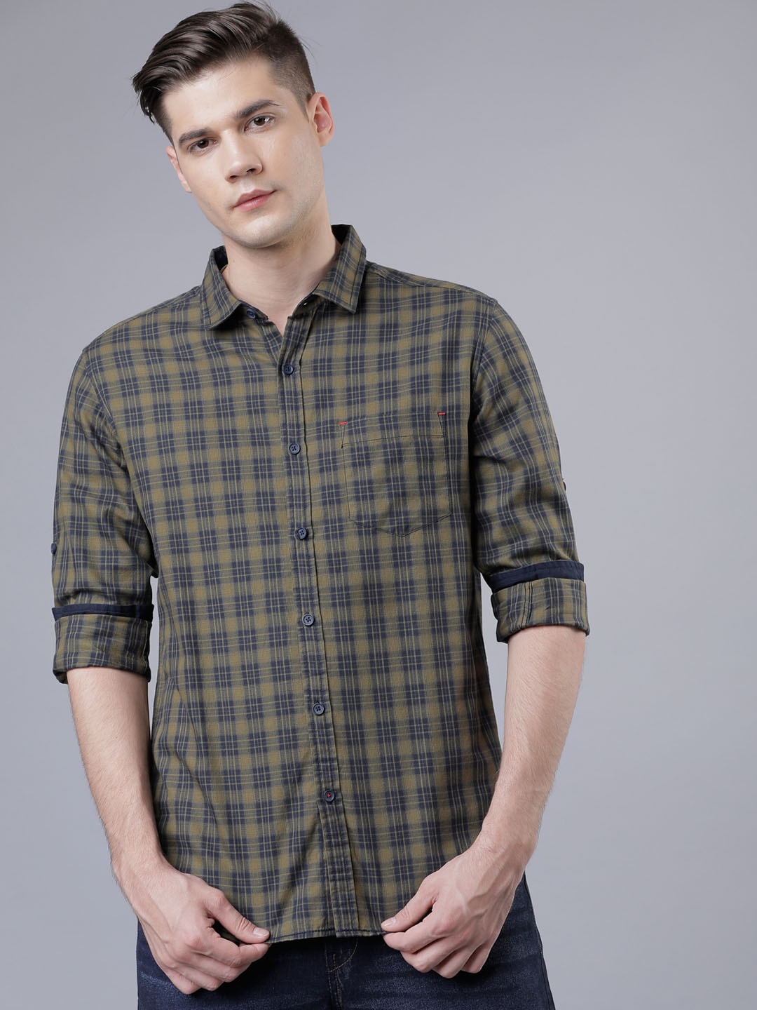 

LOCOMOTIVE Men Olive Green & Navy Blue Slim Fit Checked Casual Shirt