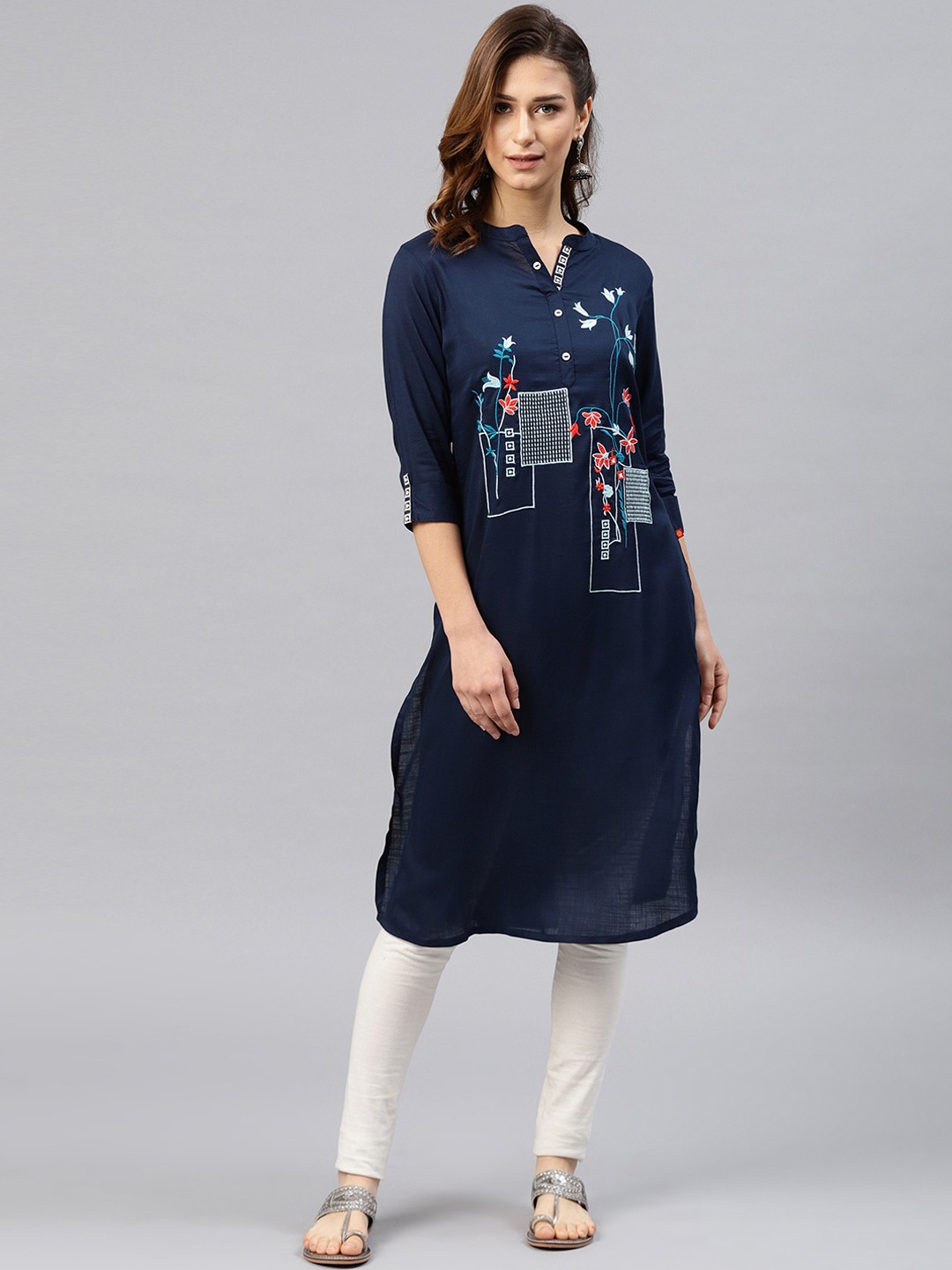 

Alena Women Navy Blue Floral Embroidered Straight Kurta