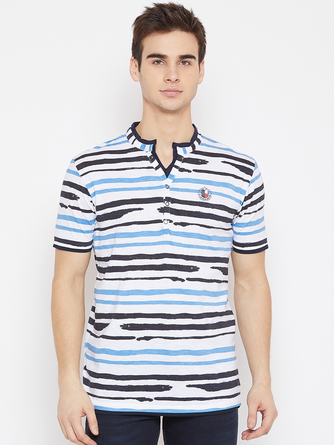 

Duke Men White Striped Mandarin Collar T-shirt