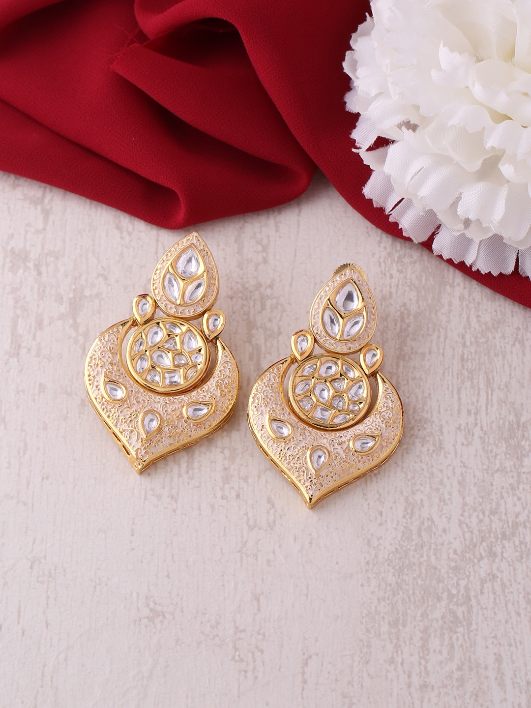 

Tistabene Gold-Plated Contemporary Drop Earrings
