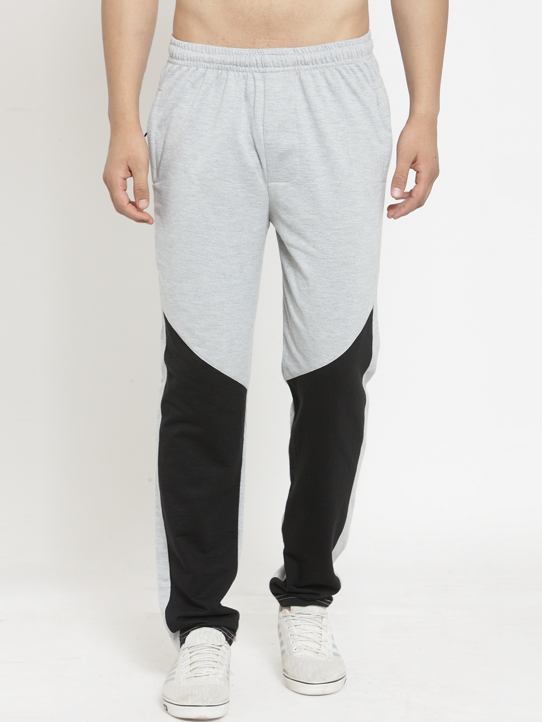 

JAINISH Men Grey & Black Colourblocked Joggers