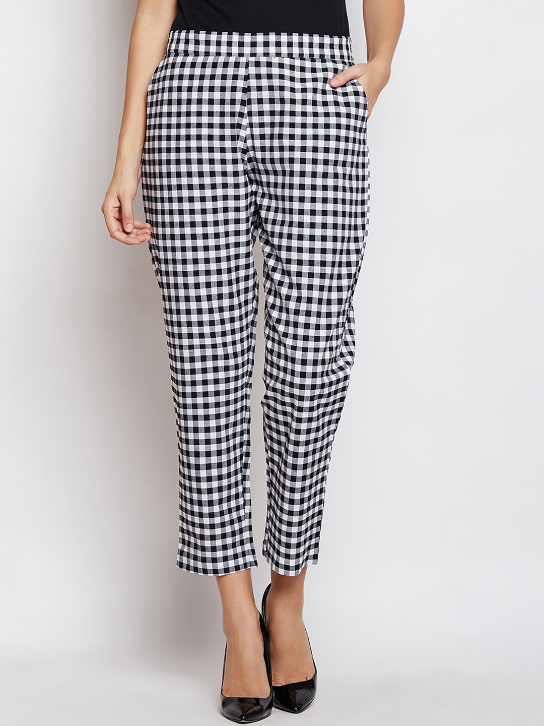

FABNEST Women Black & White Smart Regular Fit Checked Regular Trousers