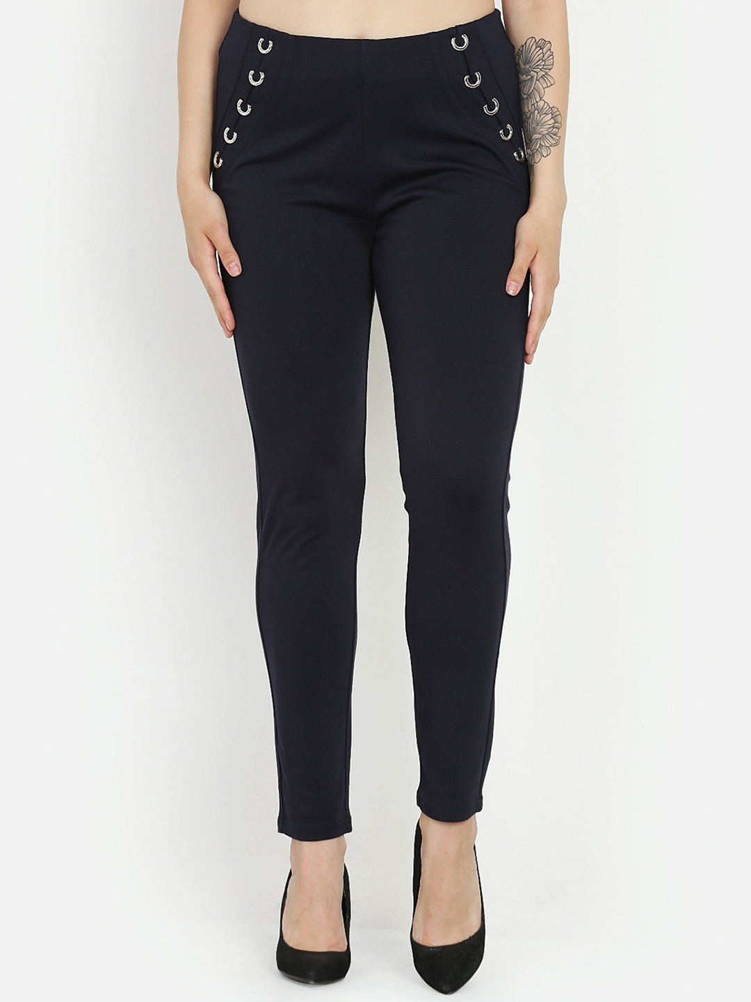 

Westwood Women Navy Blue Solid Treggings