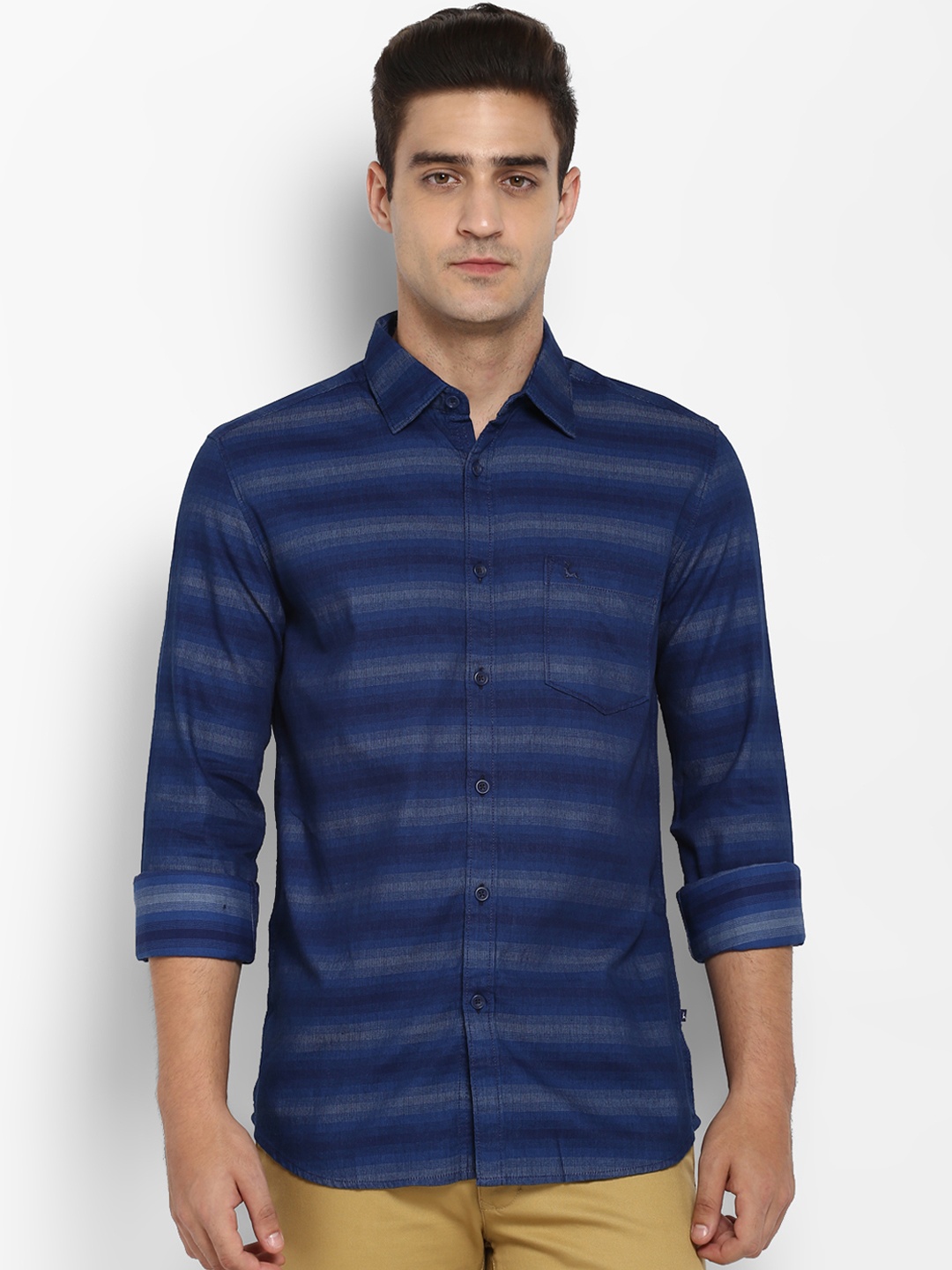 

Parx Men Blue Slim Fit Striped Casual Shirt