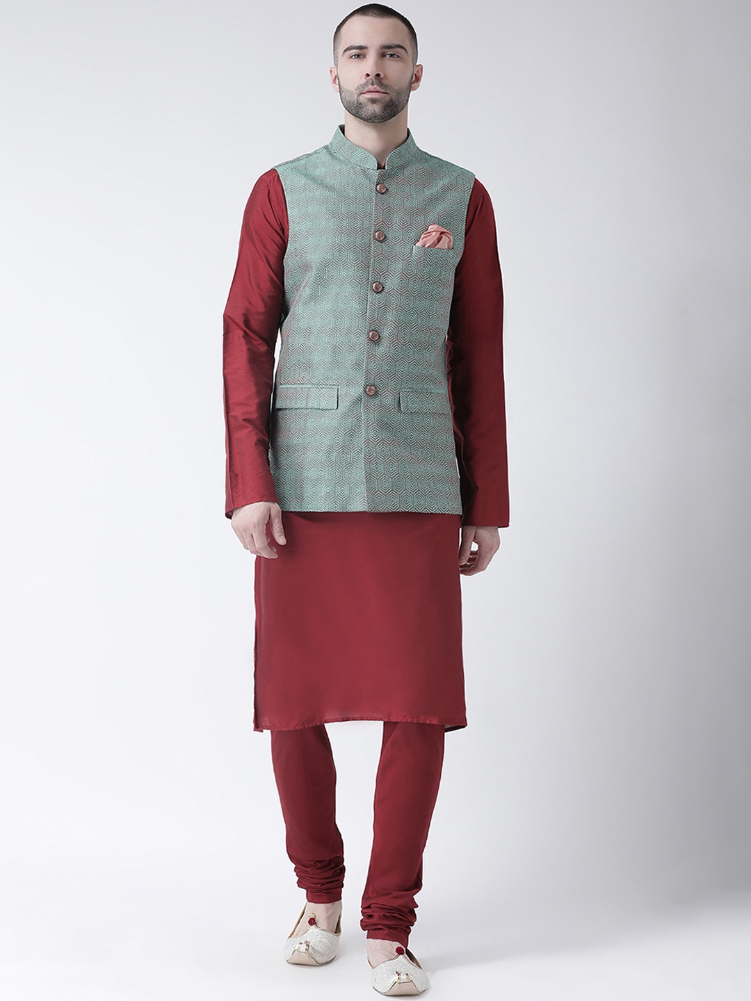 

KISAH Men Maroon & Teal Solid Churidar Kurta with Nehru Jacket