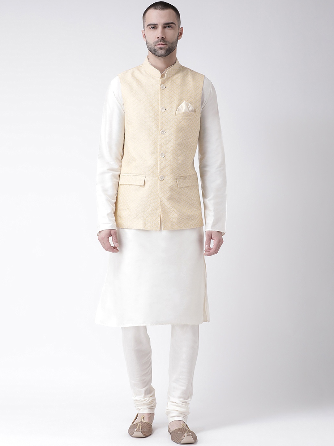 

KISAH Men White Solid Kurta with Churidar & Cream-Coloured Self Design Nehru Jacket