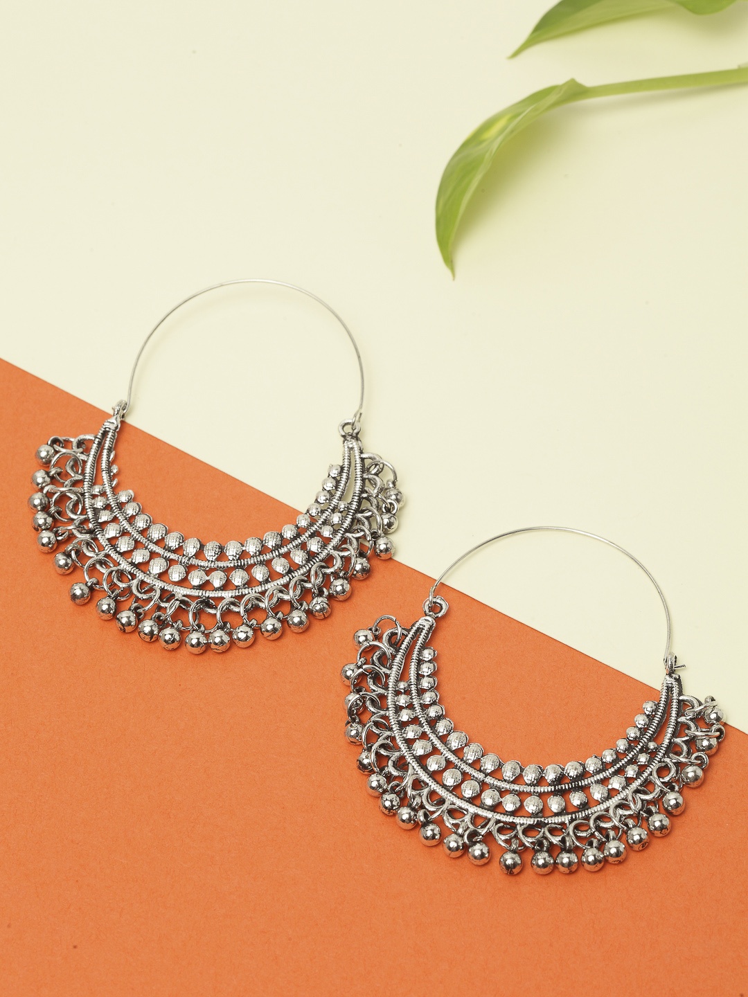

Moedbuille Silver-Plated Oxidised Crescent Shaped Hoop Earrings