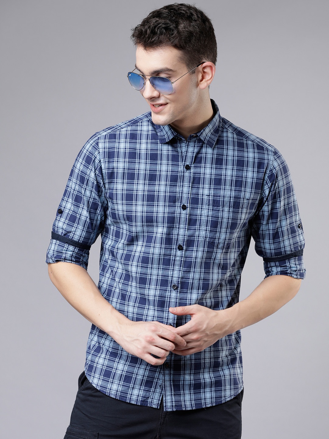 

LOCOMOTIVE Men Blue Slim Fit Checked Casual Shirt