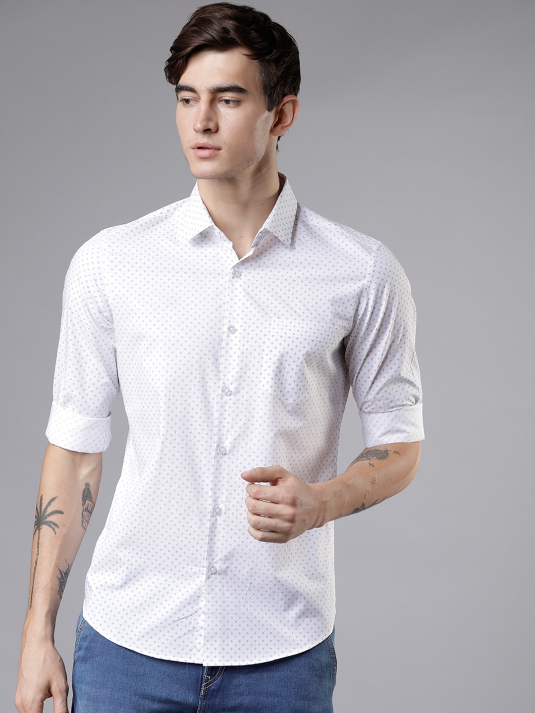 

HIGHLANDER Men White & Navy Blue Slim Fit Printed Casual Shirt