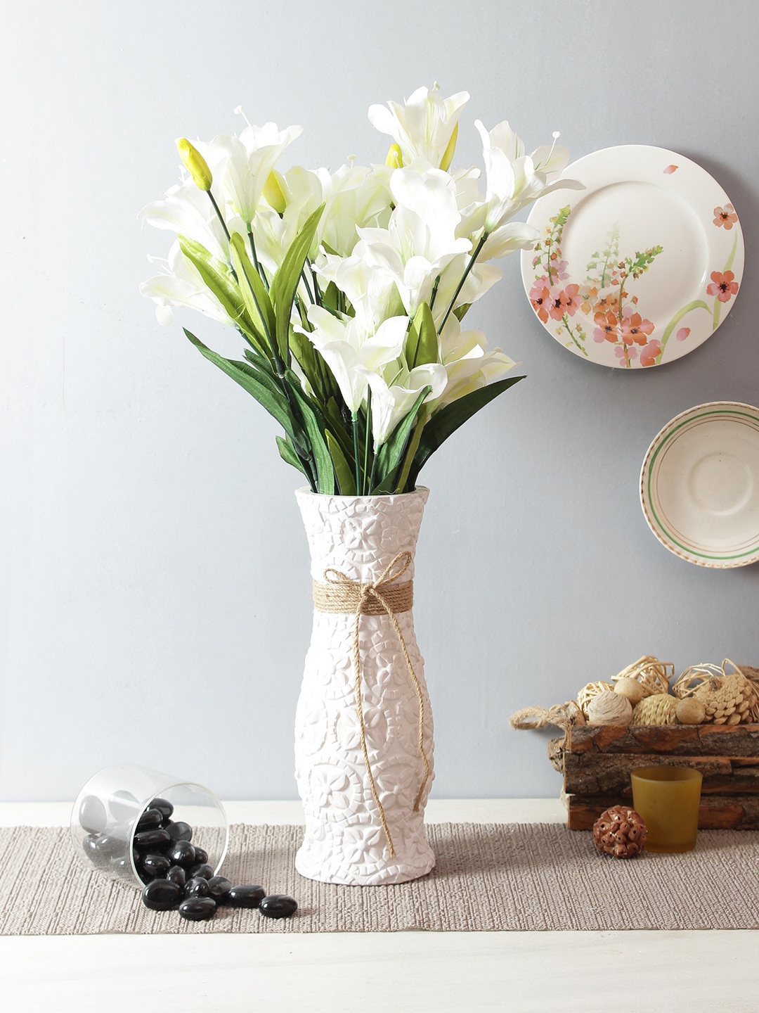 

Fourwalls Set of 2 White & Green Artificial Lily Flower Bunches without Pot