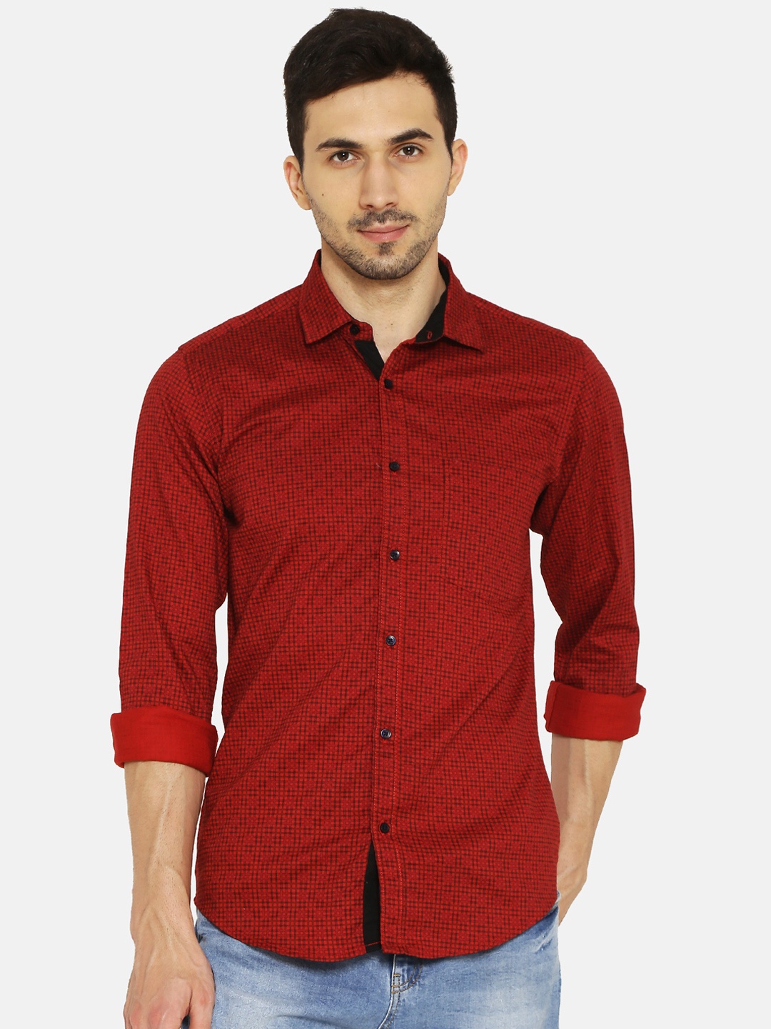 

IVOC Men Red Slim Fit Checked Casual Shirt